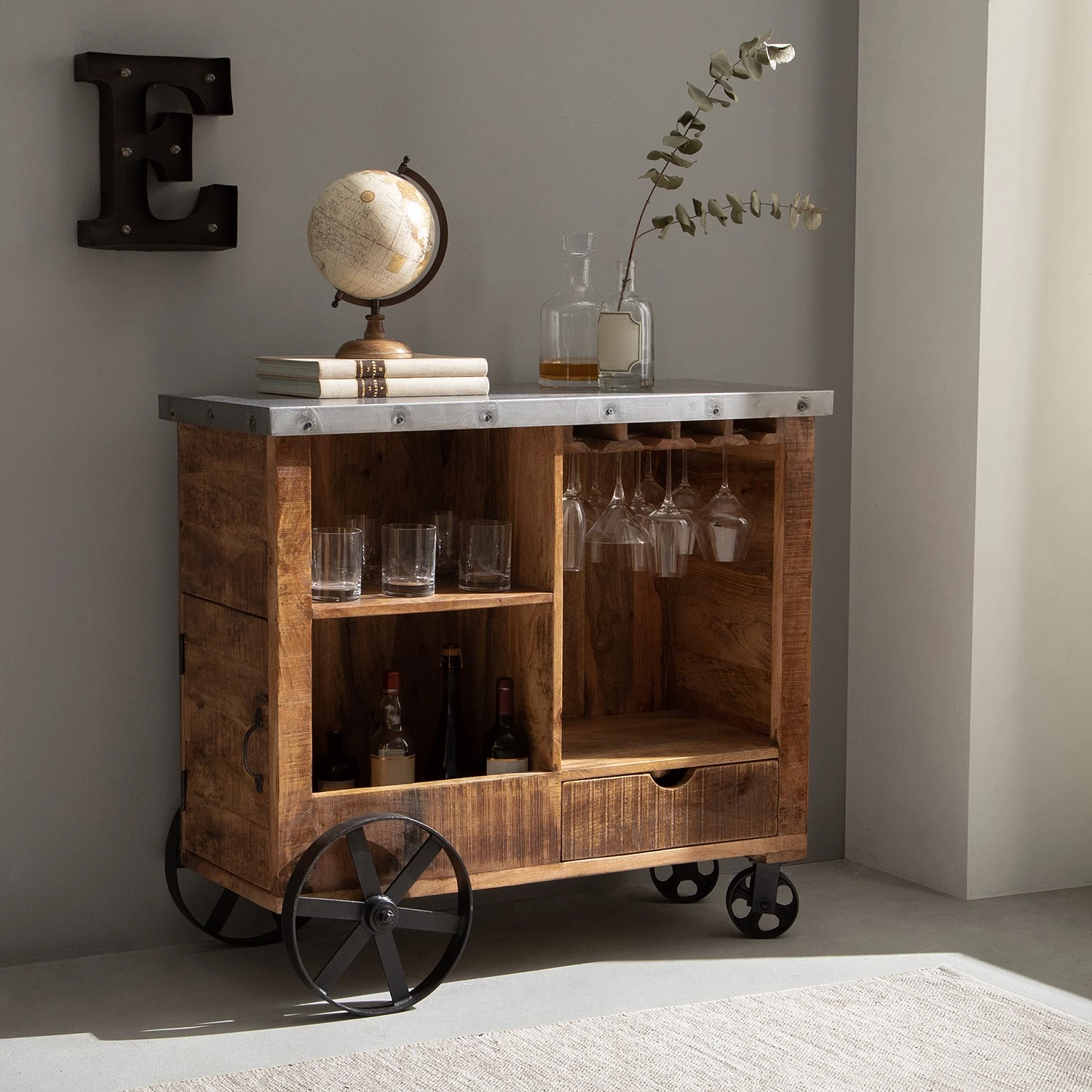 Ars manufacti Bar Kandar - Manguier massif / Métal - Manguier / Argenté – Image 2