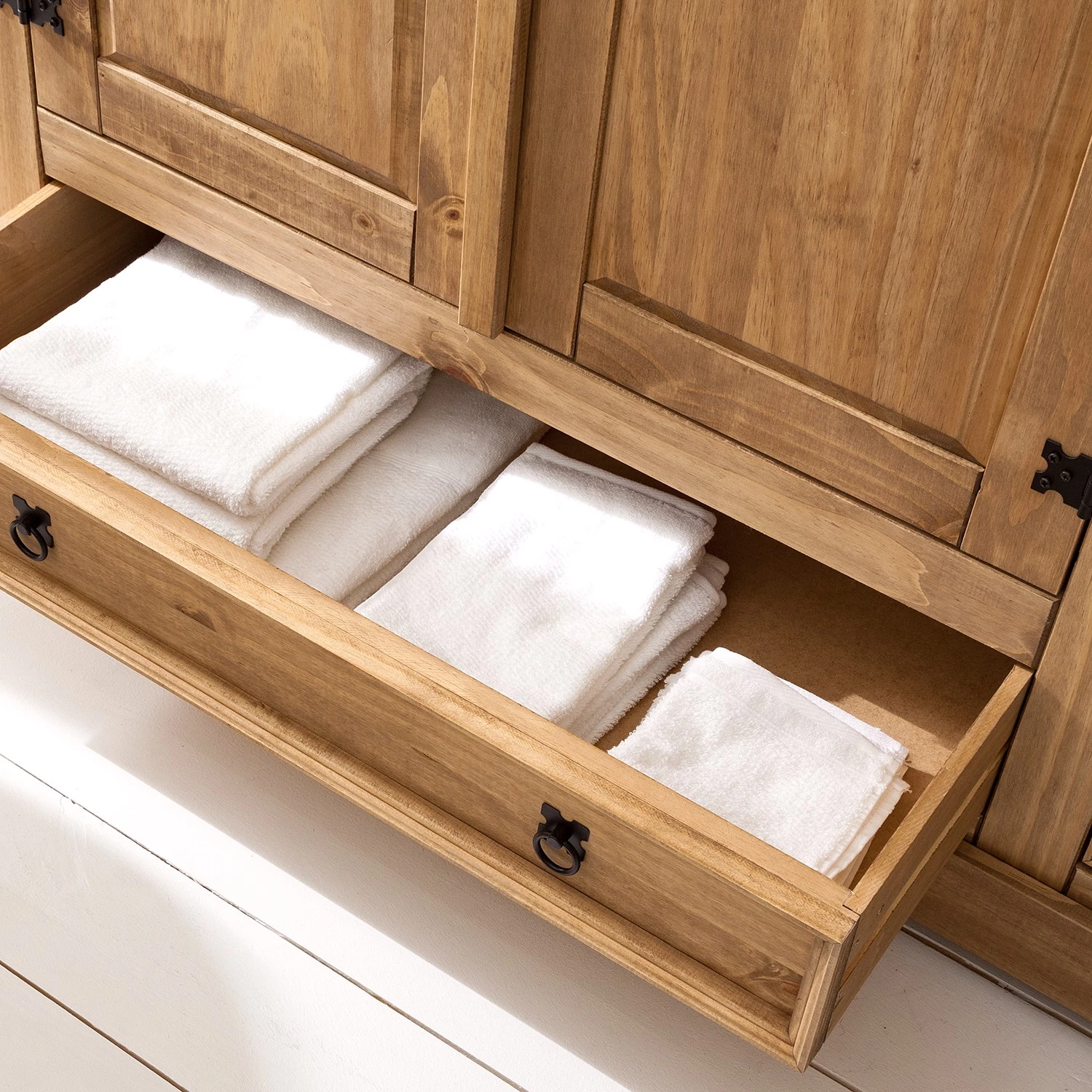 Maison Belfort Armoire Finca Rustica II - Pin massif - Epicéa naturel - Largeur : 194 cm – Image 18