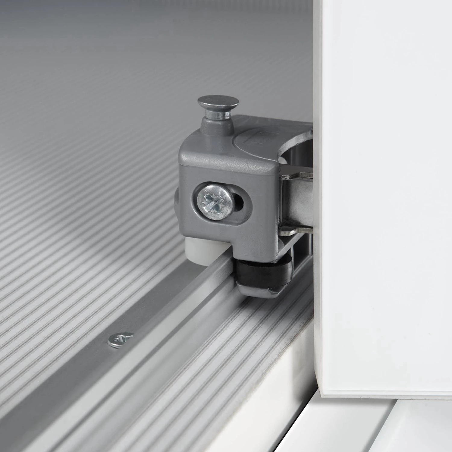 Wiemann Armoire à portes pliantes Loft VI - Imitation chêne brut de sciage / Blanc alpin - Hauteur : 216 cm – Image 7