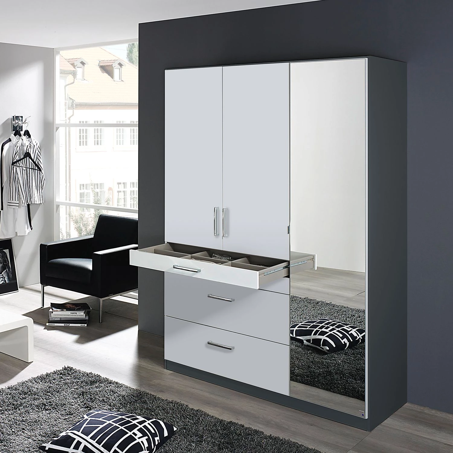 Rauch Blue Armoire Homburg II - Gris métallisé - Largeur : 136 cm - Avec portes miroir – Image 3